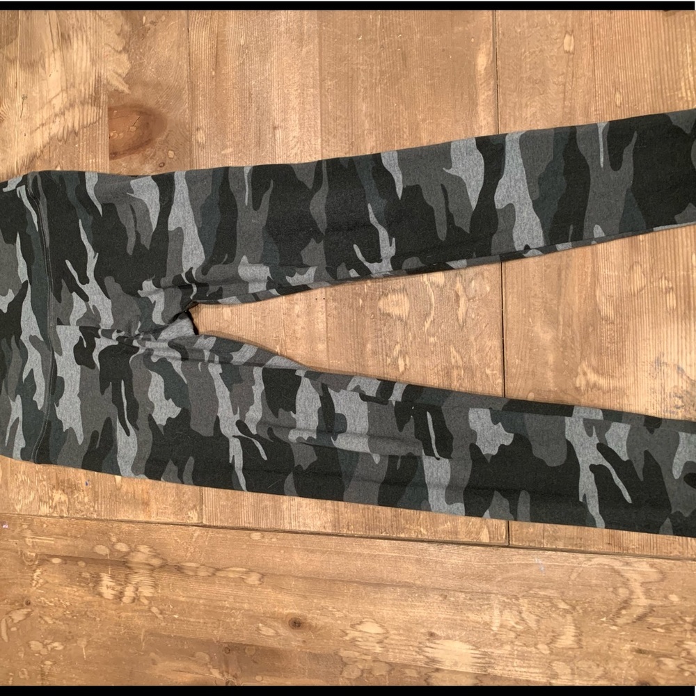 Camo leggings, worn once